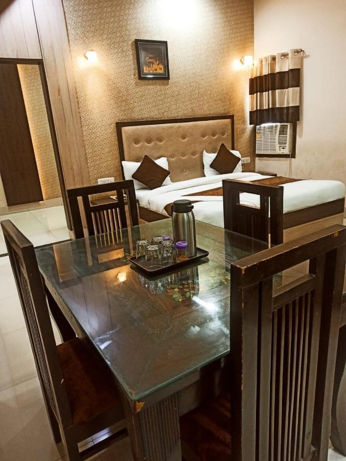 Hotel Soni International Khalilabad Bagian luar foto