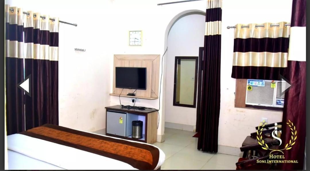 Hotel Soni International Khalilabad Bagian luar foto
